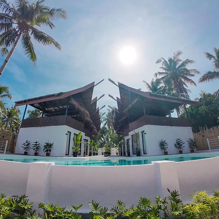 Cogon Tropical Resort General Luna  Exterior photo